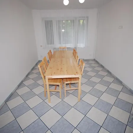 Wedkarska 76 *